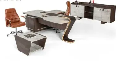 2022 Büromöbel Set / braun-creme-marmoriert