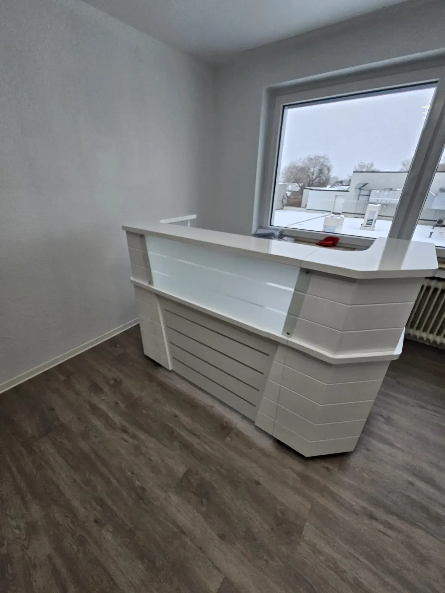 Klass Empfangstresen 200 cm weiß – Ansicht 2