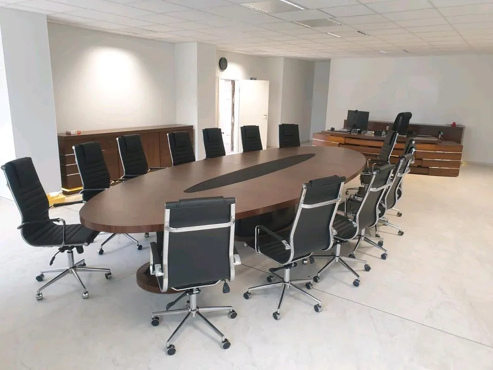 Orient VIP Konferenztisch 500 cm, INKL. LIEFERUNG UND MONTAGE