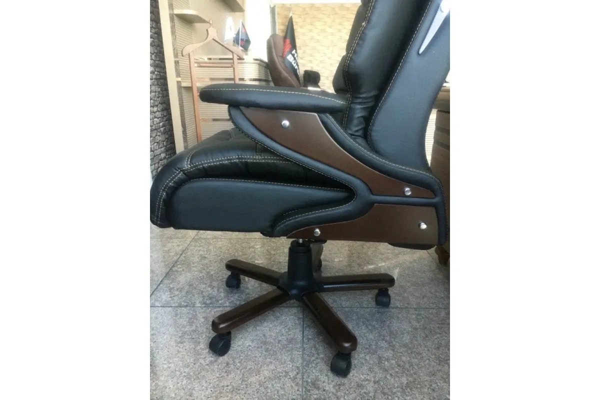 Boss Sessel Hugo – Ansicht 3